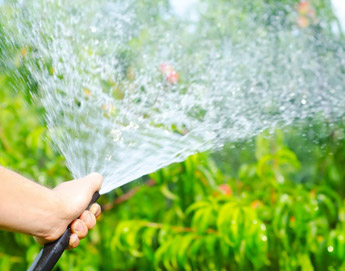 Central vacuum suction and airflow — garden hose analogy showing how pressure creates velocity
